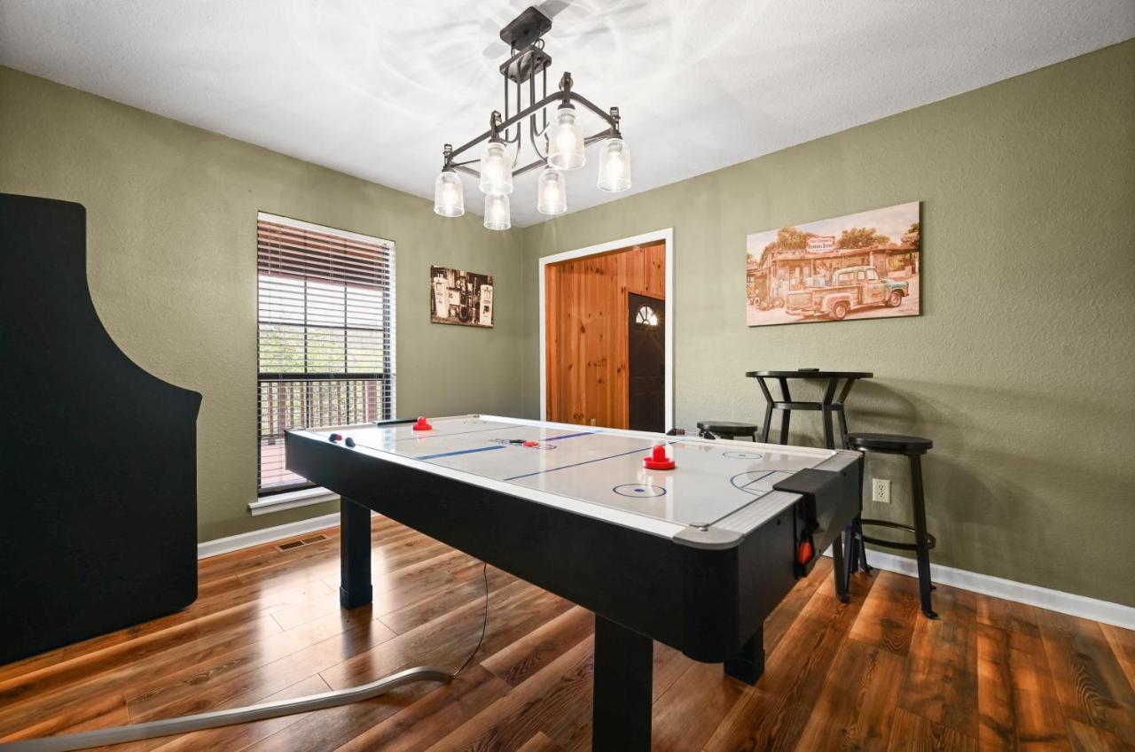 Private Mountain Cabin, Hot Tub Escape In The Smokies, With The View Sevierville Exterior foto